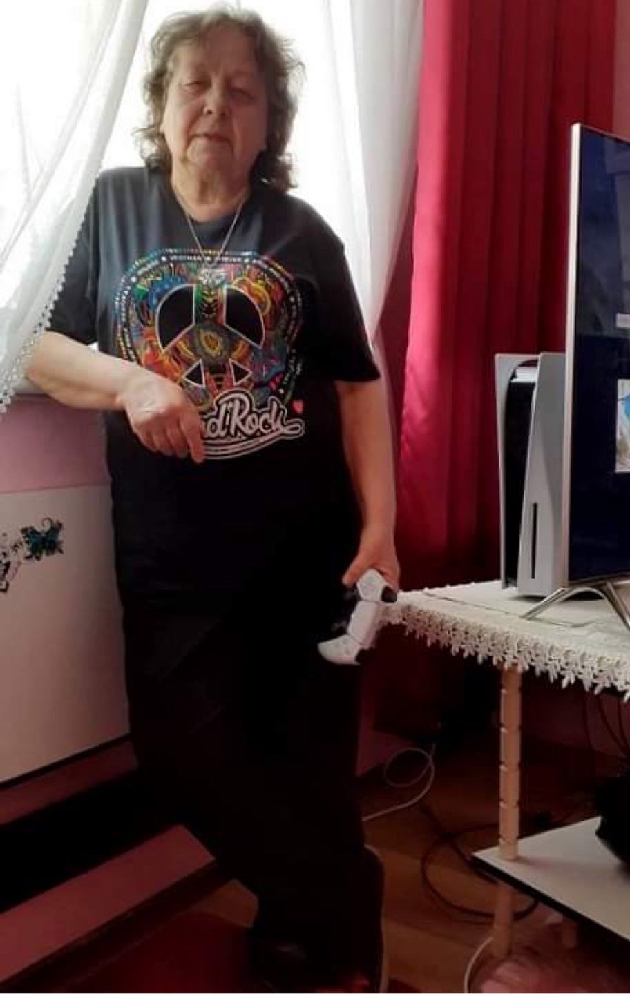 Bogumiła Bodziarek uwielbia spędzać czas z konsolą