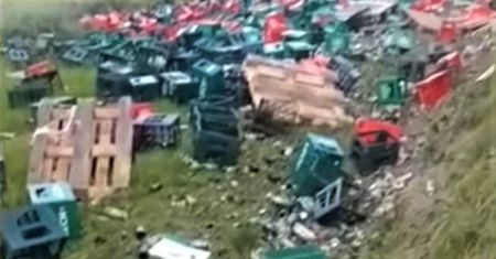 Policjanci zastali to na drodze krajowej nr 17. Aż pokazali nagranie