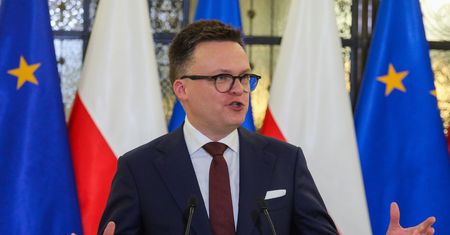 Stylista ocenia Szymona Hołownę. Dał mu pewną radę