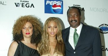 Ojciec Beyonce zdradził jej matkę z 30-latką?!