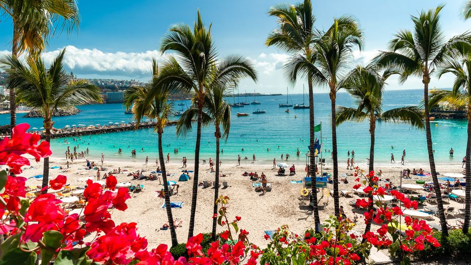 Hiszpańskie plaże już wkrótce wypełnią się turystami, także