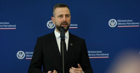 "To jest zdrada". Szef MON ws. byłego żołnierza służącego u Rosjan