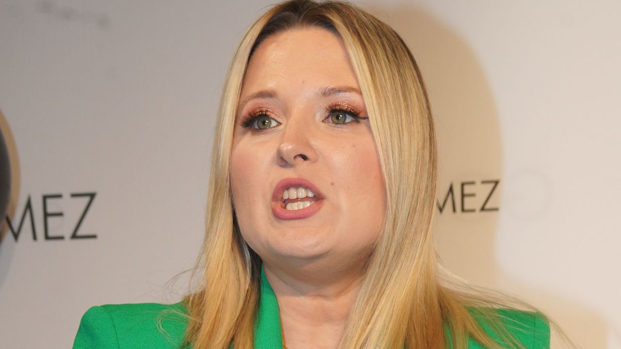 Gosia Andrzejewicz w ogniu krytyki. Ma pieniądze, ale prosi o nie fanów