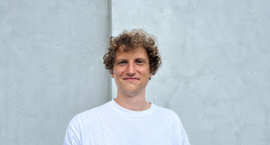 Z Agory do Allegro Pay. Maksymilian Salski objął stanowisko growth managera