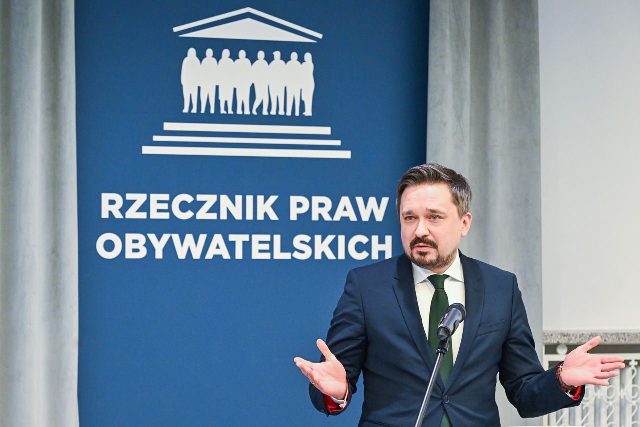 Zamieszanie wokół sprawozdania PiS. RPO zabrał głos