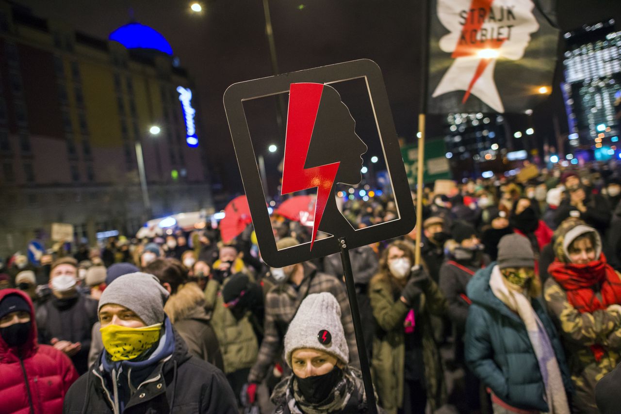 Zakaz aborcji w Polsce narusza prawa człowieka? Ponad tysiąc skarg od Polek