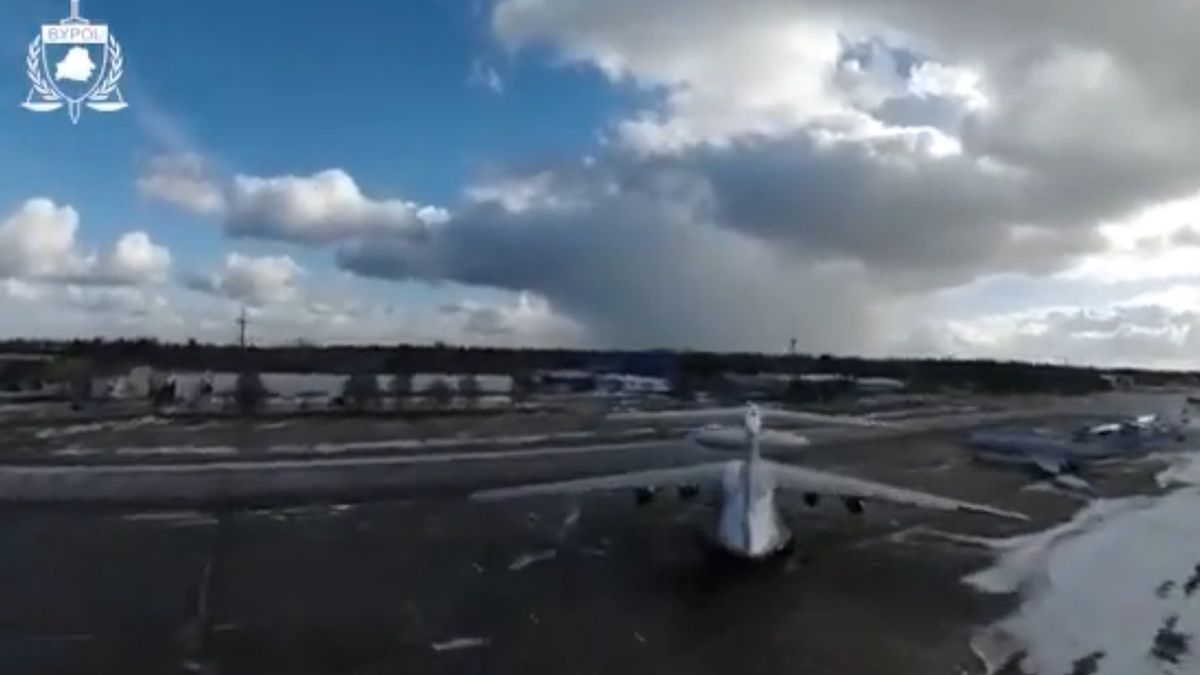Nagranie z białoruskiego drona przed atakiem na rosyjski samolot