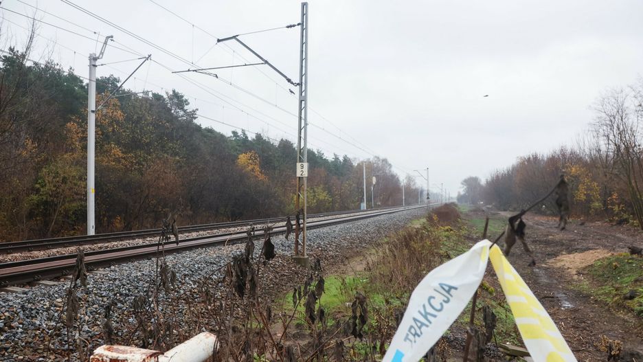 Przejście kolejowe zdjęcie ilustracyjne