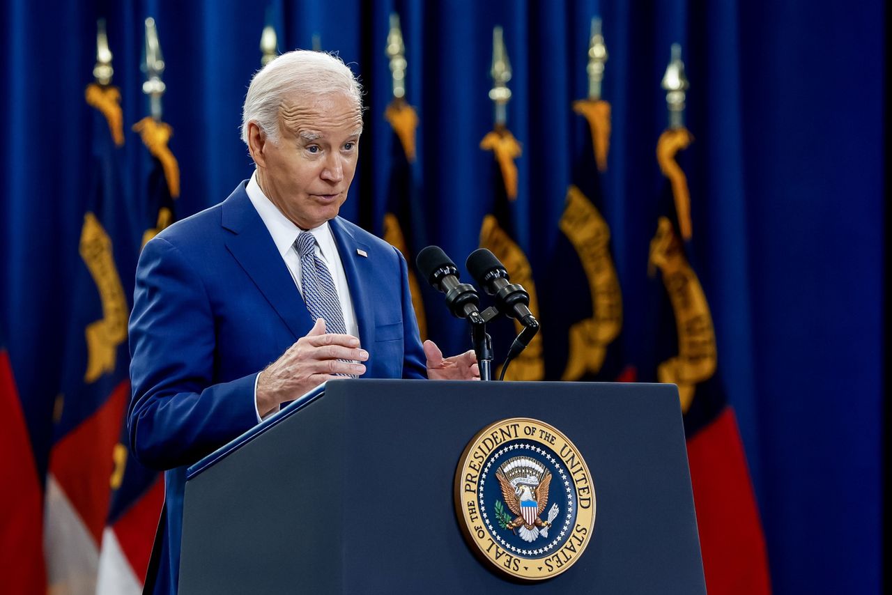 Ukraina w trudnej sytuacji. Biden o scenariuszu, który "byłby katastrofą"