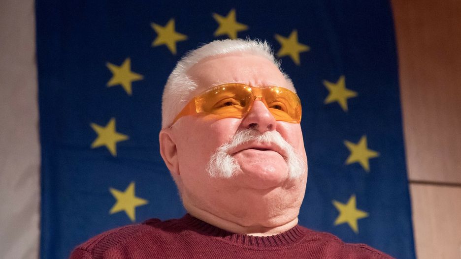 Wałęsa zakażony koronawirusem. Lekarz udzielił mu porady