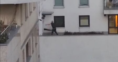 Udawał Spider-Mana, żeby pozostać niezauważonym