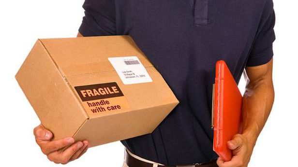 Allegro oferuje usługi kurierskie. Warto skorzystać? 1