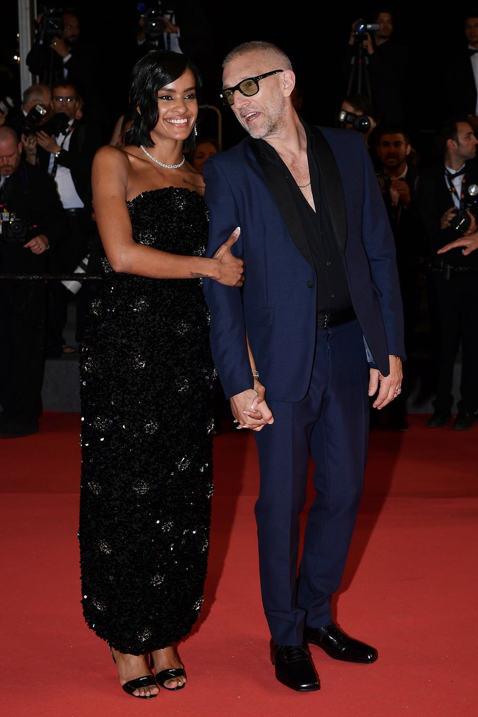 Vincent Cassel bryluje w Cannes z młodszą o 30 lat partnerką