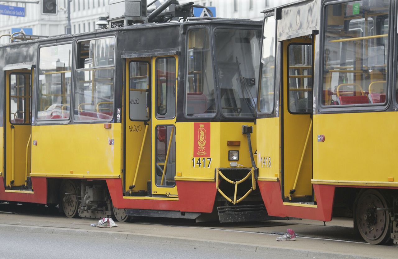 Tragiczny wypadek w Warszawie. Tramwaj potrącił rowerzystę. Zdjęcie ilustracyjne