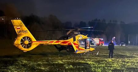 Walczyli o życie dziecka. 11-latka przygnieciona przez bramkę