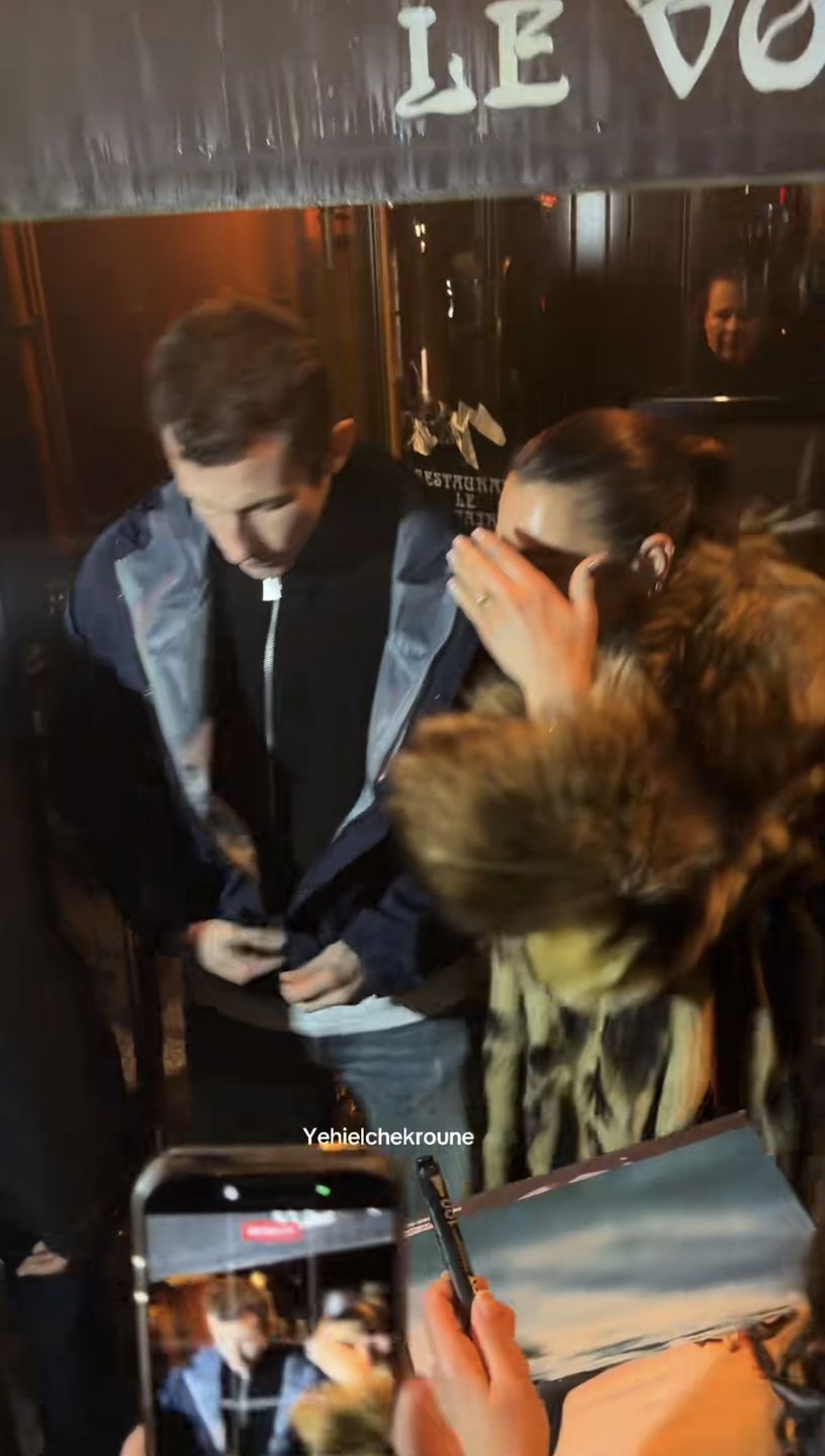 Dua Lipa i Callum Turner w Paryżu