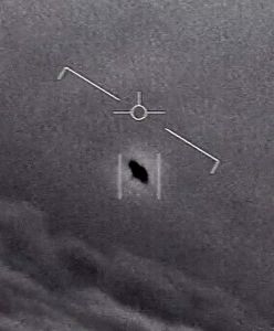 Eksperci: UFO potencjalnie niebezpieczne. Po 50 latach Kongres USA przerywa milczenie