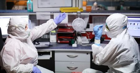 Koronawirus Francja. Pomimo epidemii zorganizowali imprezę na 500 osób