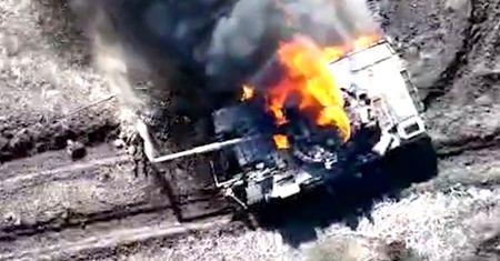 Zapolowali na Rosjan. T-72 rozerwany na strzępy