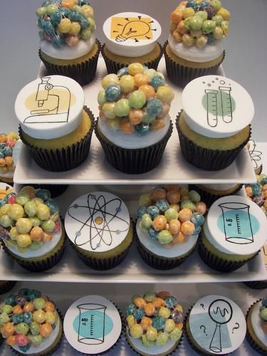 24 niesamowite geekowskie babeczki 24