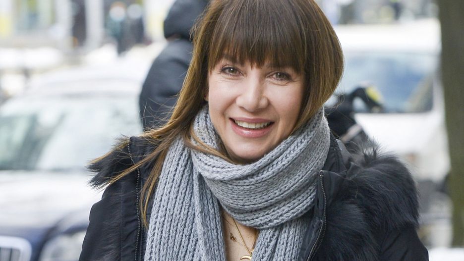Grażyna Wolszczak jeszcze w lutym 2021 była "czarnulką". Teraz stawia na blond. Wygląda zupełnie inaczej