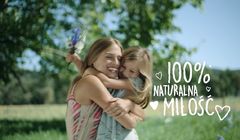 Naturalny i piękny, choć nie idealny świat w reklamie Almette (wideo)