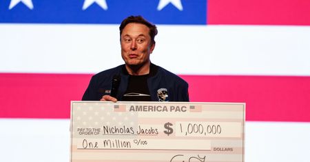 Musk zarobił w ubiegłym roku fortunę. Oto nowa analiza
