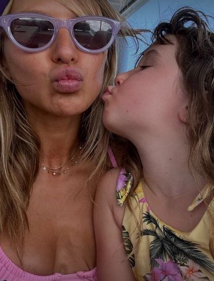 Anna Lewandowska z córkami (Instagram)