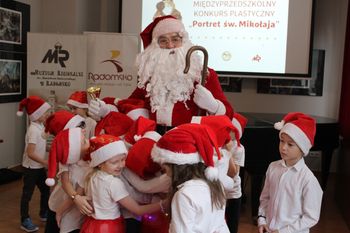 Radomsko: Konkurs plastyczny na portret świętego Mikołaja podsumowany