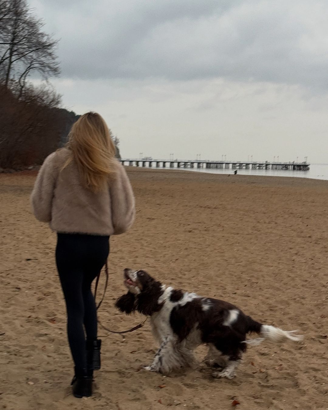 Kasia Tusk na plaży