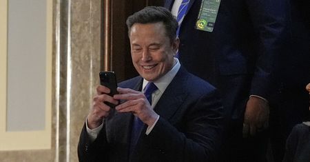 Pracownicy bazy NATO dostali list od Muska. Nie mogą się nadziwić