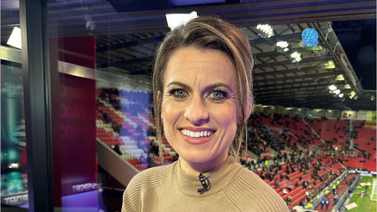 Karen Carney jest ekspertem od piłki nożnej kobiet