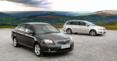 Używana Toyota Avensis II (2003-2008) - poradnik kupującego
