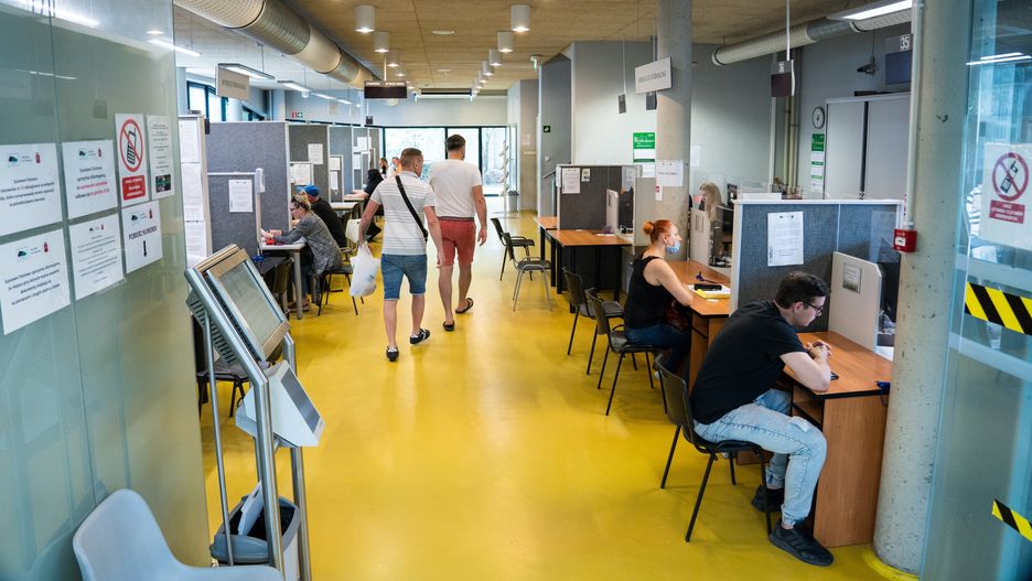 Wrocław. Dotacja do 5 tys. zł dla mikro i małych przedsiębiorców. Ruszył nowy nabór wniosków w Powiatowym Urzędzie Pracy