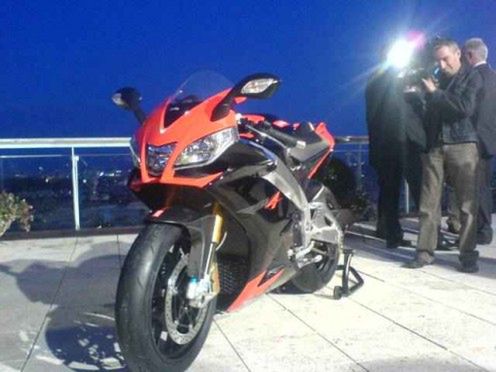 Aprilia RSV4 nadchodzi!