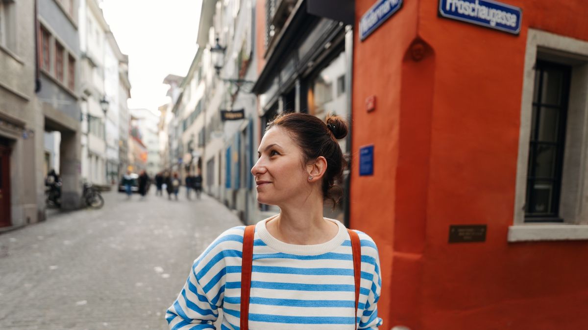 Female tourist discovering the new city
Photo of a woman walking the cobblestone streets and discovering sights of a new city in Europe
AleksandarNakic