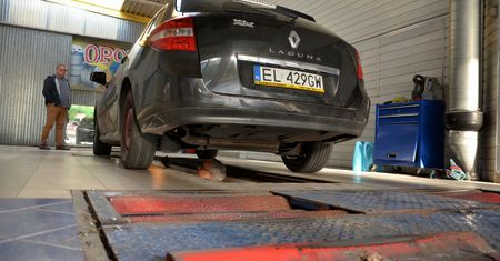 Właściciele starych aut będą mieć problem od nowego roku