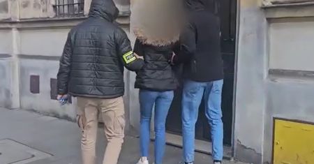 Razem okradały luksusowe auta. Siostry trafiły do aresztu