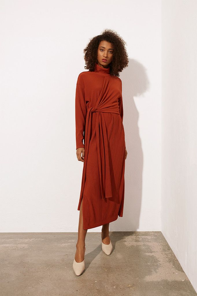 Sukienka dzianinowa Bohoboco