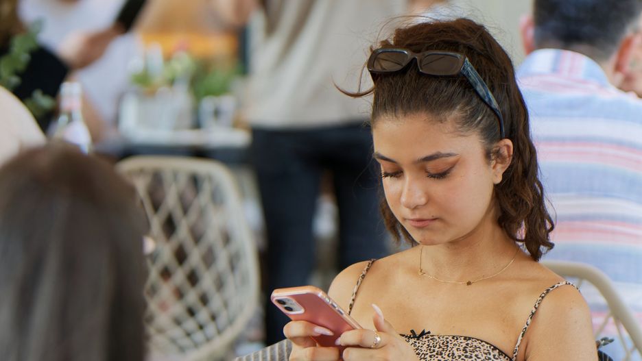 Telefon jest przydatny. Ale może posłużyć też przestępcom