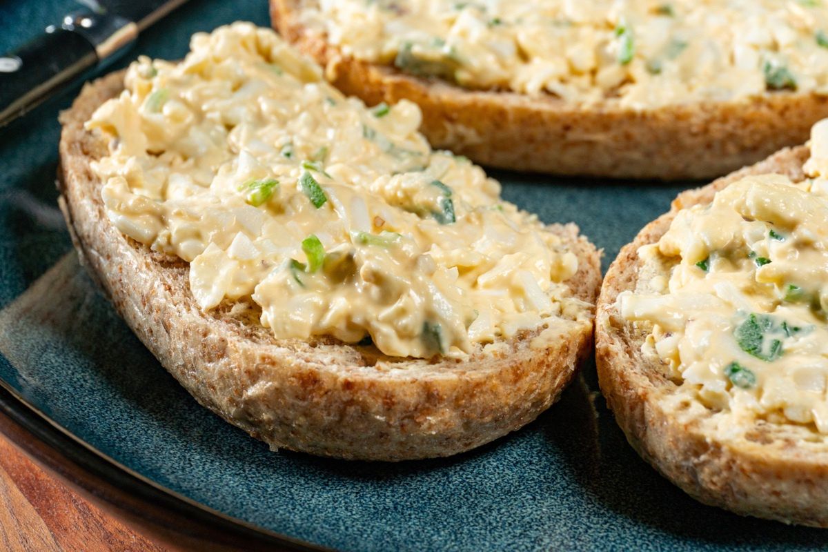 Tę pyszną i lekką pastę robię w 5 minut. Syci, bo ma dużo zdrowych tłuszczów oraz białka