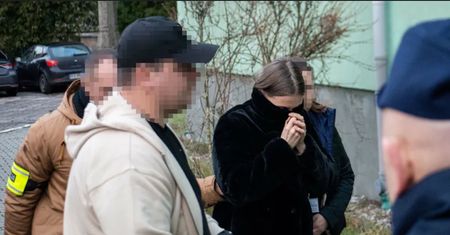 Karmili Helenkę tylko mlekiem i owocami. Jest akt oskarżenia