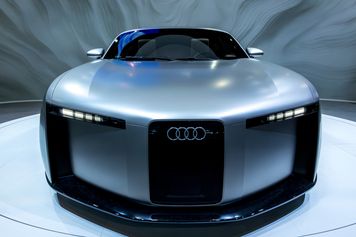 Audi otrzyma platformę elektrycznego Porsche Caymana