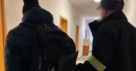 25-letni ekshibicjonista zatrzymany. Chodził za kobietami