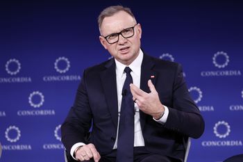 Andrzej Duda o końcu wojny w Ukrainie. "Straszliwie niebezpieczny precedens"