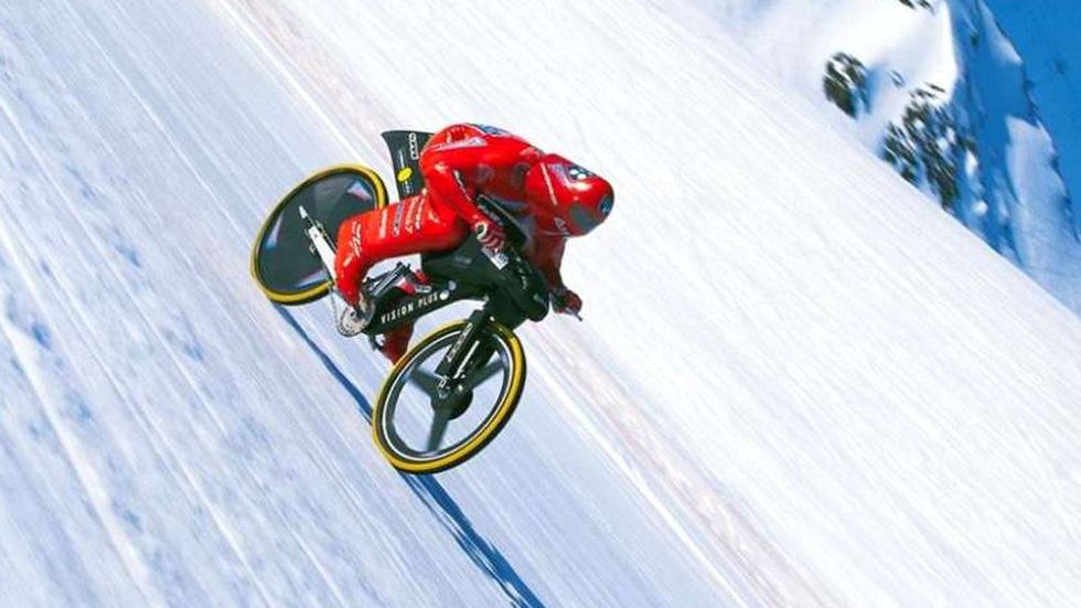 Rowerem z oblodzonej góry! Éric Barone ustanawia nowy rekord – 223 km/h! 1