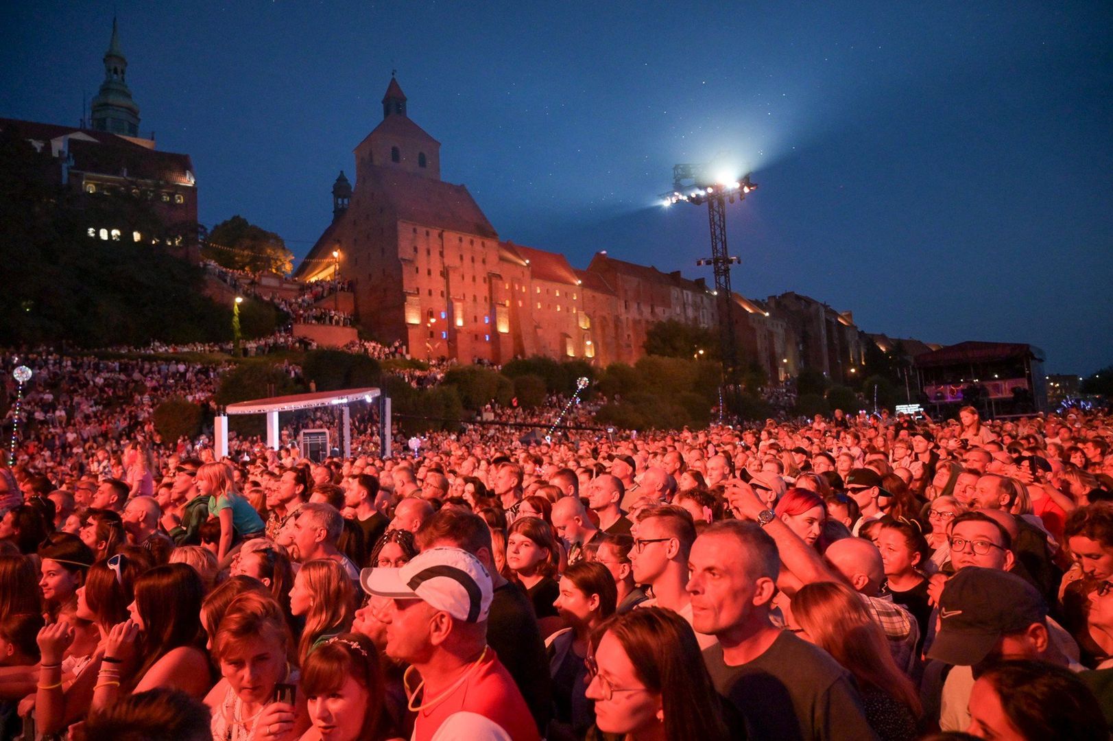 Ubiegłoroczny koncert &#34;Lato z Radiem i Telewizją Polską&#34; przyciągnął do Grudziądza prawdziwe tłumy. W 2025 czeka nas powtórka