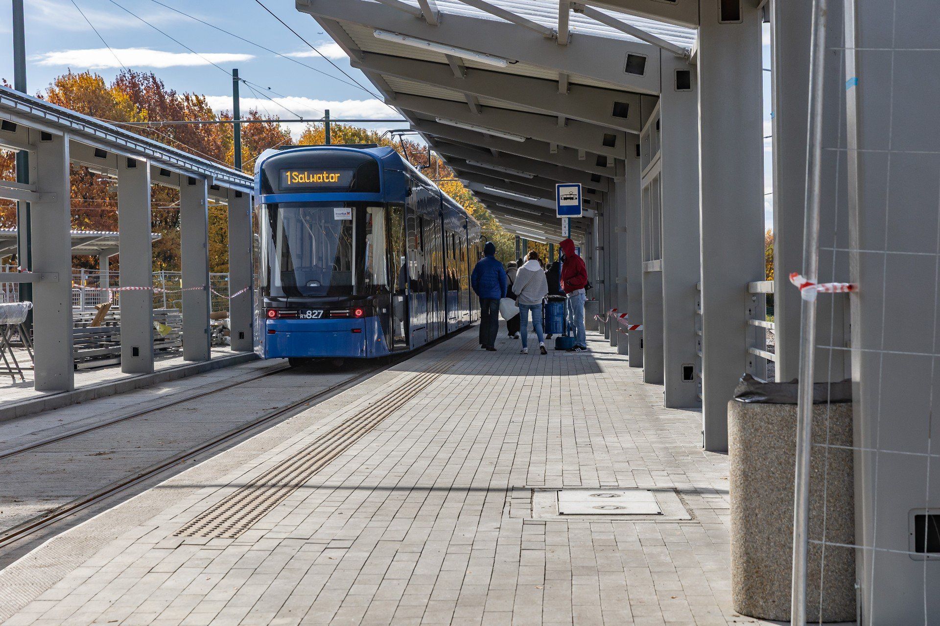 Od soboty 25 października tramwaje wróciły na pętlę na Wzgórzach Krzesławickich. Jednak miejsce to nadal jest w przebudowie, która potrwa jeszcze do przełomu 2025 i 2026 roku  