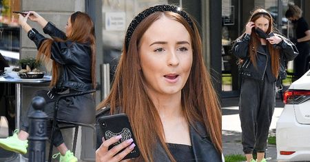 Zapracowana influencerka Angelika Mucha robi zdjęcia jedzeniu i popija caffe latte (ZDJĘCIA)