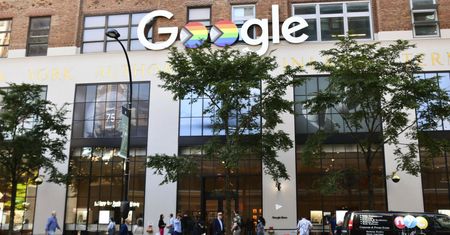 Google obniża pensje. Nawet o 25 proc. mniej na pracy zdalnej